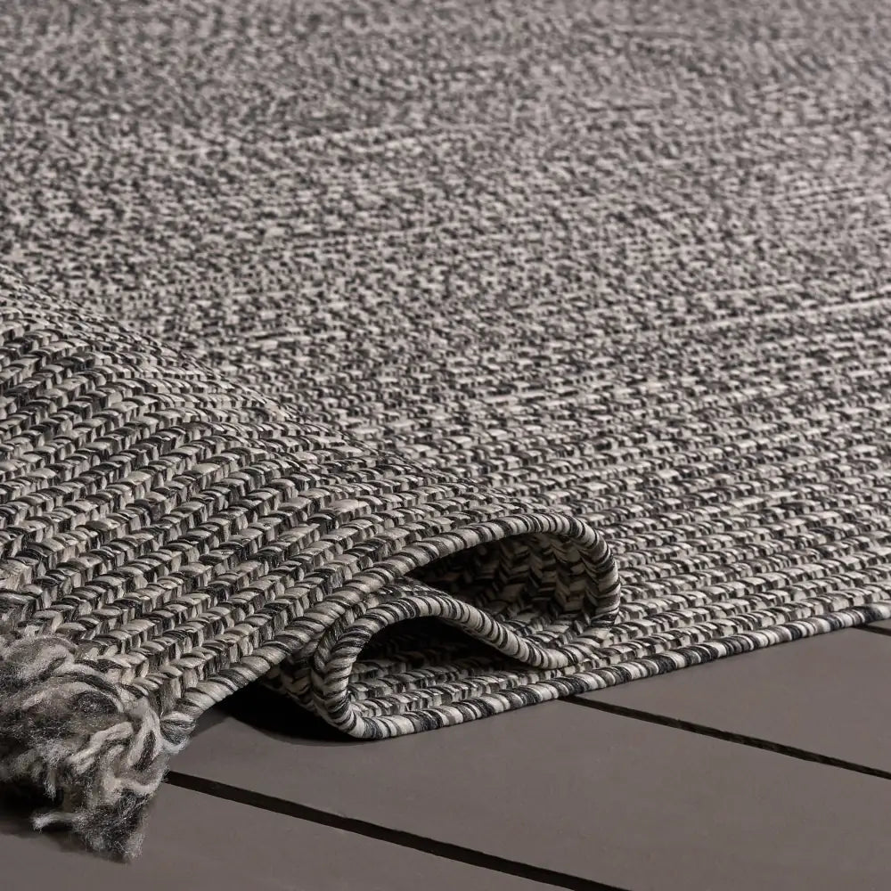 Safavieh Braided 300 5'-0" x 8'-0" Rug in Grey / Ivory
