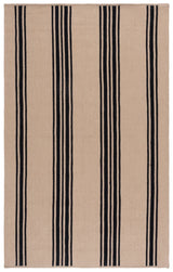 Safavieh Braided 800 4'-0" x 6'-0" Rug in Natural / Black