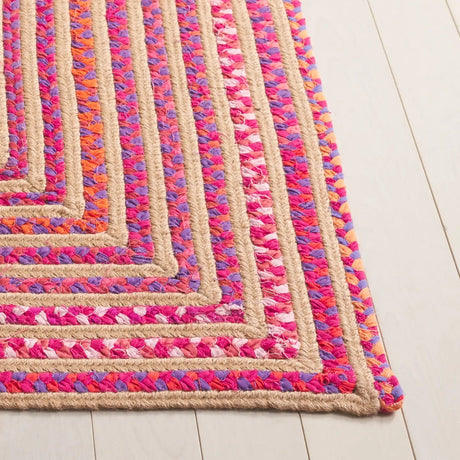 Safavieh Braided 800 4'-0" x 6'-0" Rug in Natural / Red