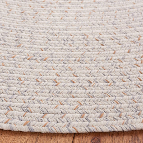 Safavieh Braided Bra201A Ivory/Light Grey Rug.