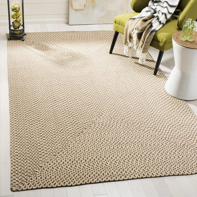 Safavieh Braided Brd173A Beige / Brown Rugs.