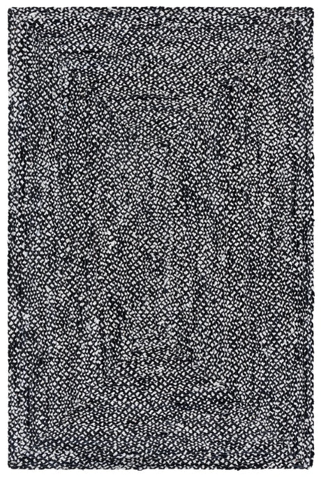 Safavieh Braided 4'-0" x 6'-0" Rug in Black / Ivory