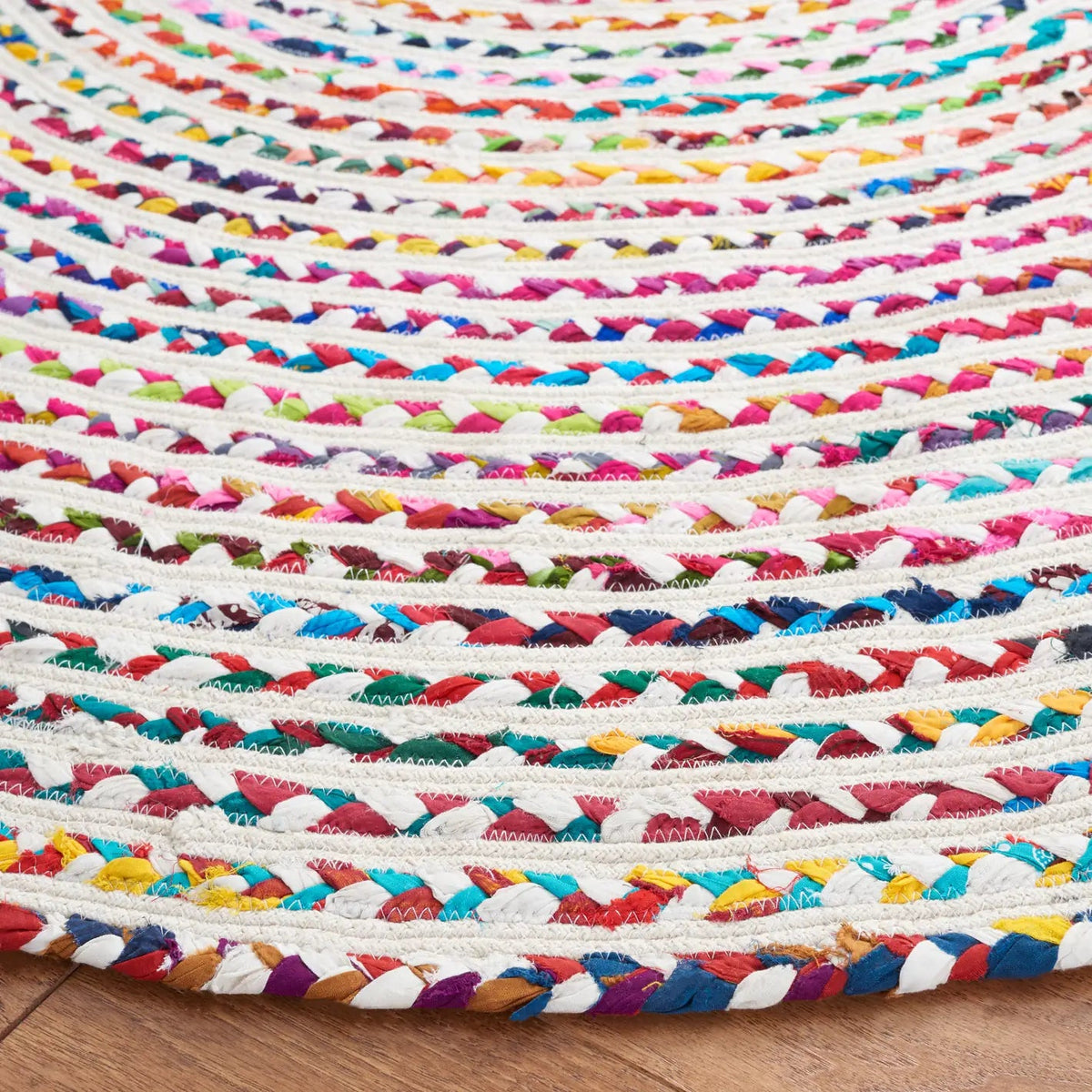 Safavieh Braided 6'-0" x 6'-0" Rug in Ivory / Multi