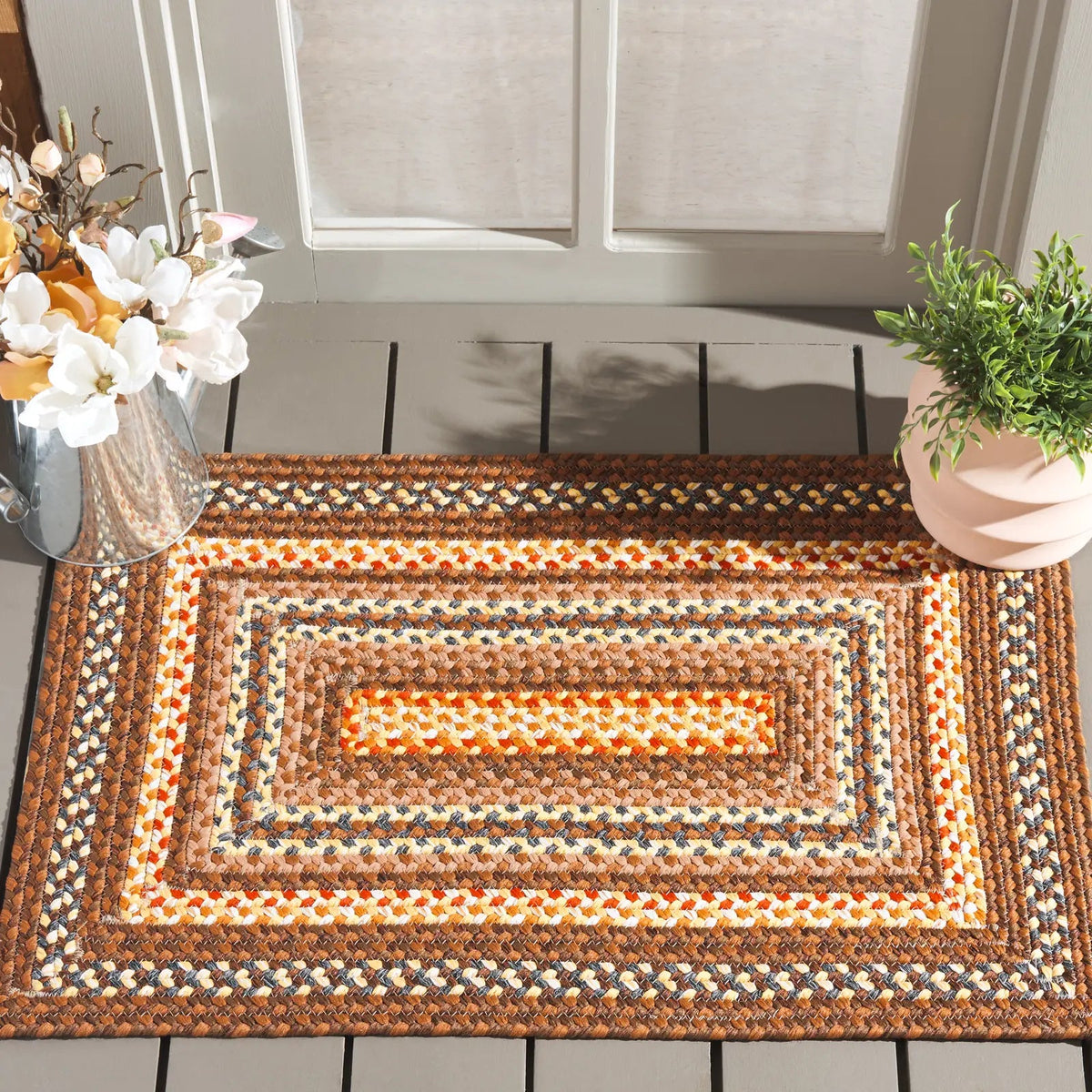 Safavieh Braided 2'-0" x 3'-0" Rug in Brown / Light Brown