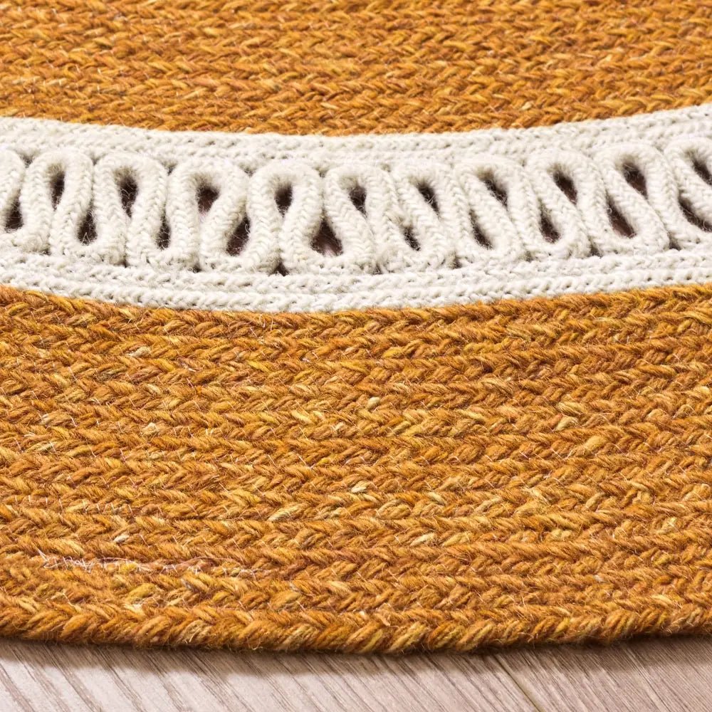 Safavieh Braided 5'-0" x 5'-0" Rug in Gold / Ivory