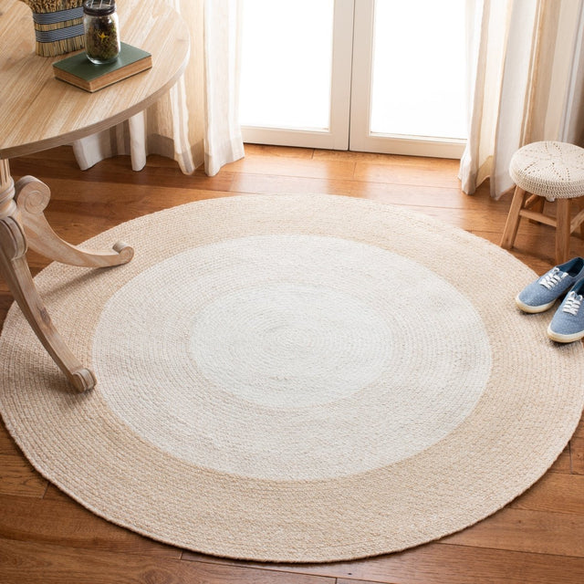 Safavieh Braided Brd802B Beige/Ivory Rugs.