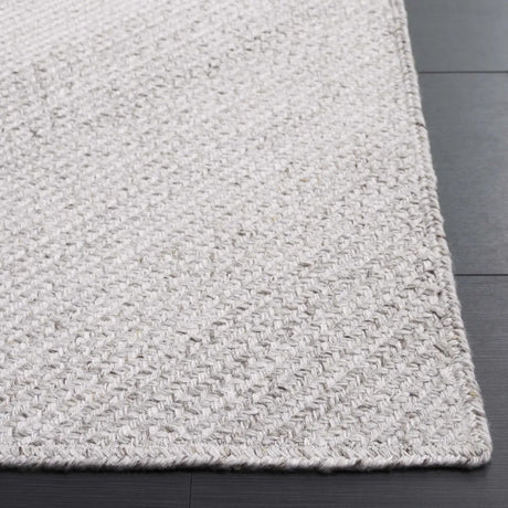 Safavieh Braided 4'-0" x 6'-0" Rug in Beige