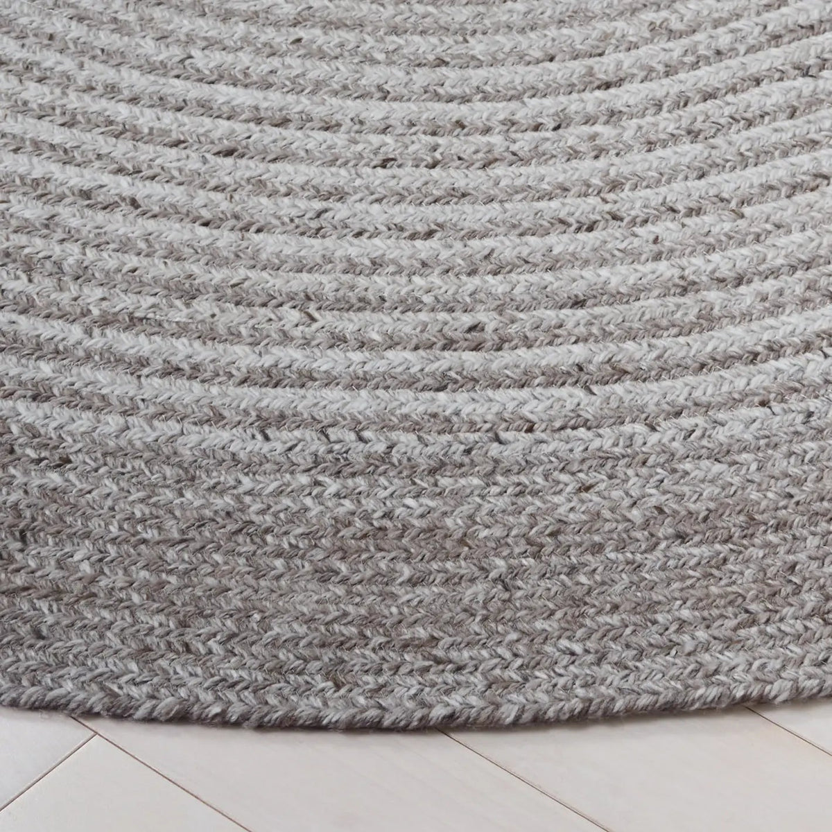 Safavieh Braided 5'-0" x 5'-0" Rug in Light Grey