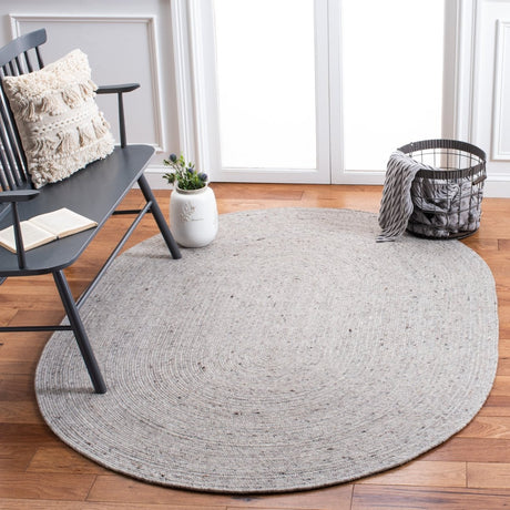 Safavieh Braided Brd901G Light Grey Rugs.