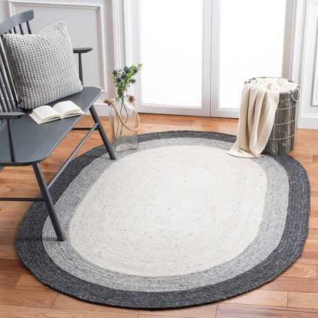 Safavieh Braided Brd903A Grey/Ivory Rugs.