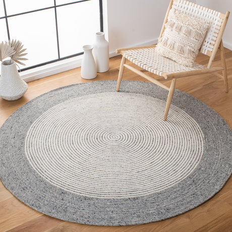 Safavieh Braided Brd904G Grey/Ivory Rugs.