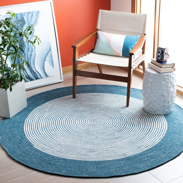 Safavieh Braided Brd904M Teal/Ivory Rugs.