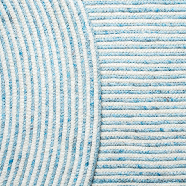 Safavieh Braided Brd905M Blue/Ivory Rugs.