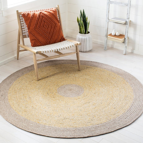 Safavieh Braided Brd908D Gold/Beige Rugs.