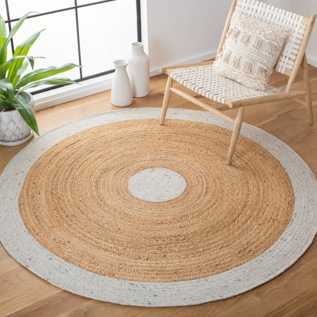 Safavieh Braided Brd910F Light Grey/Natural Rugs.