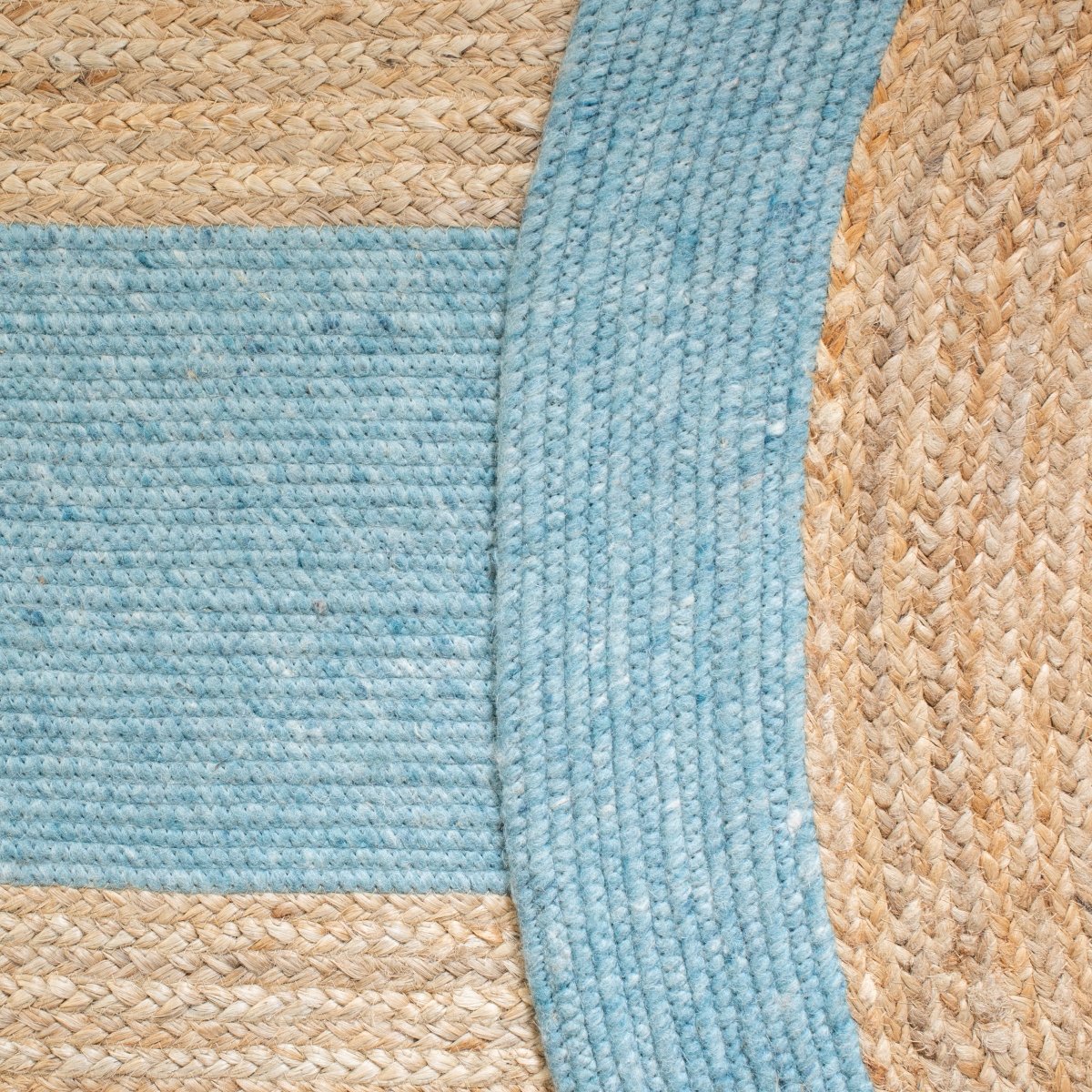 Safavieh Braided Brd910M Blue/Natural Rugs.