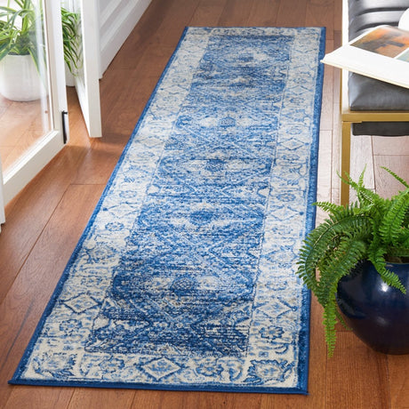 Safavieh Brentwood Bnt800A Ivory/Navy Rug.