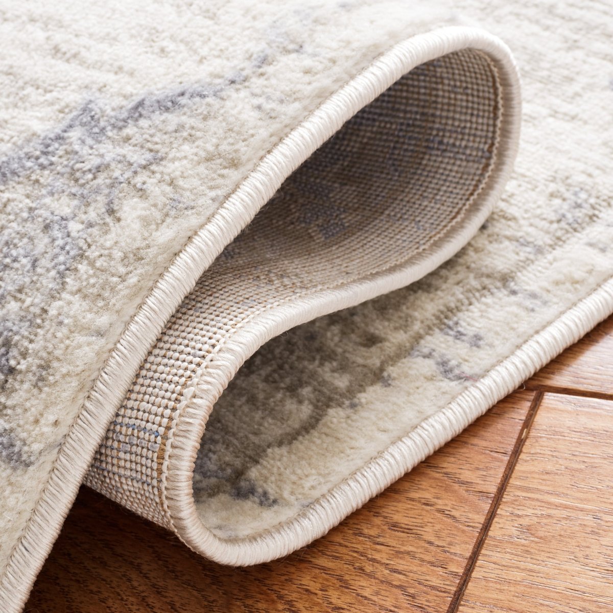 Safavieh Brentwood Bnt802B Ivory/Beige Rug.