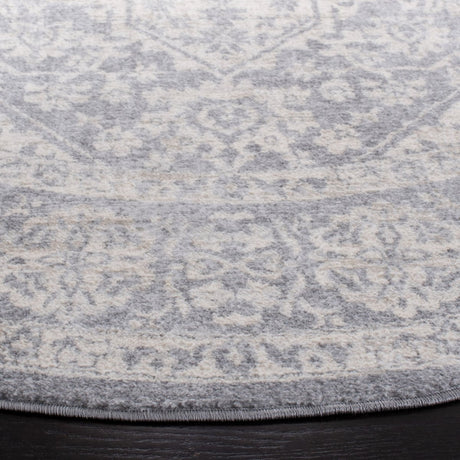 Safavieh Brentwood Bnt832F Light Grey/Ivory Rug.