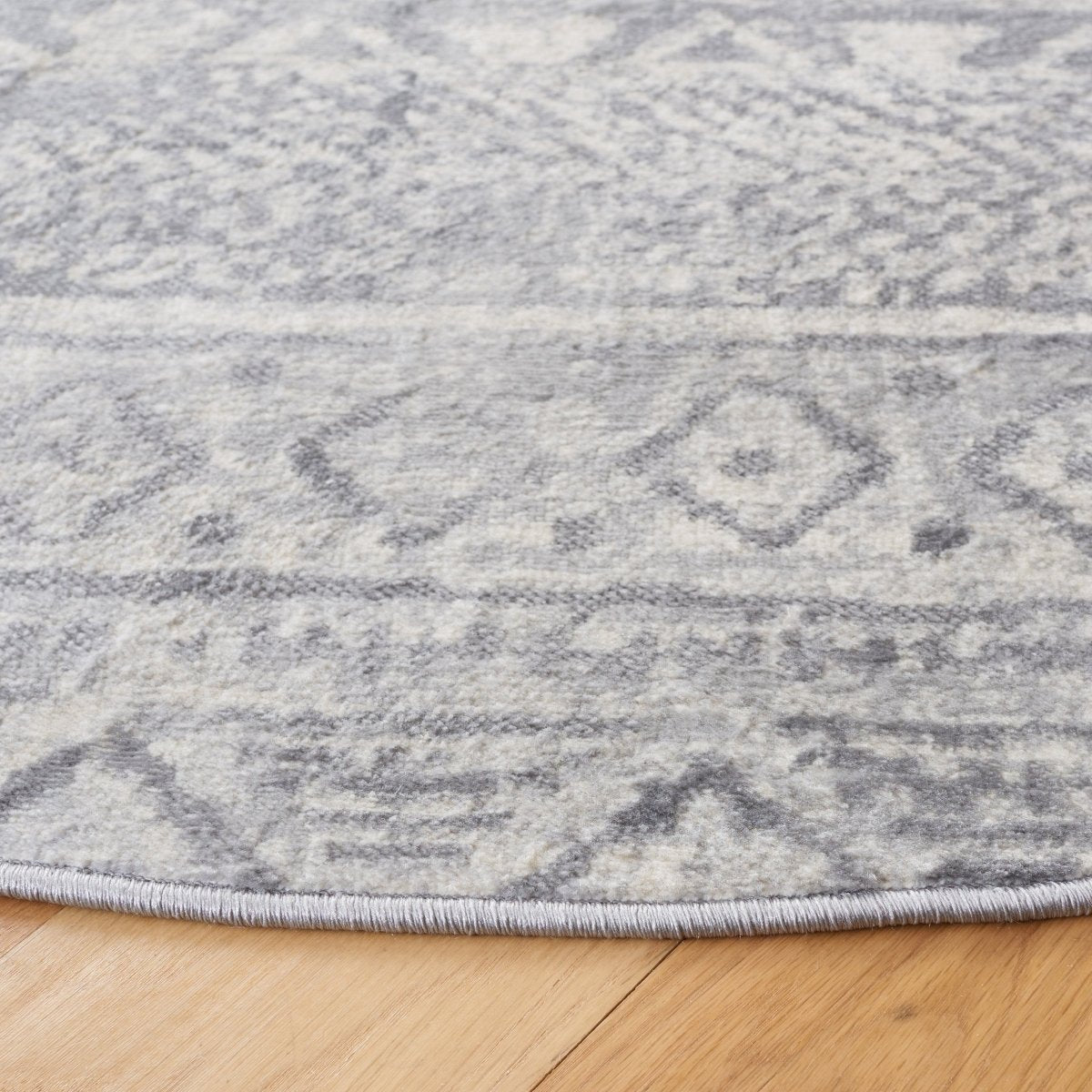 Safavieh Brentwood Bnt835F Grey/Light Grey Rug.