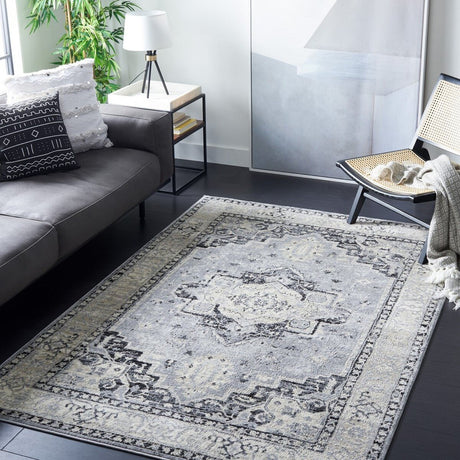 Safavieh Brentwood Bnt851K Silver/Black Rug.