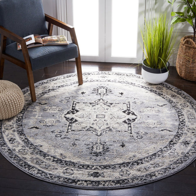 Safavieh Brentwood Bnt852H Silver/Black Rug.