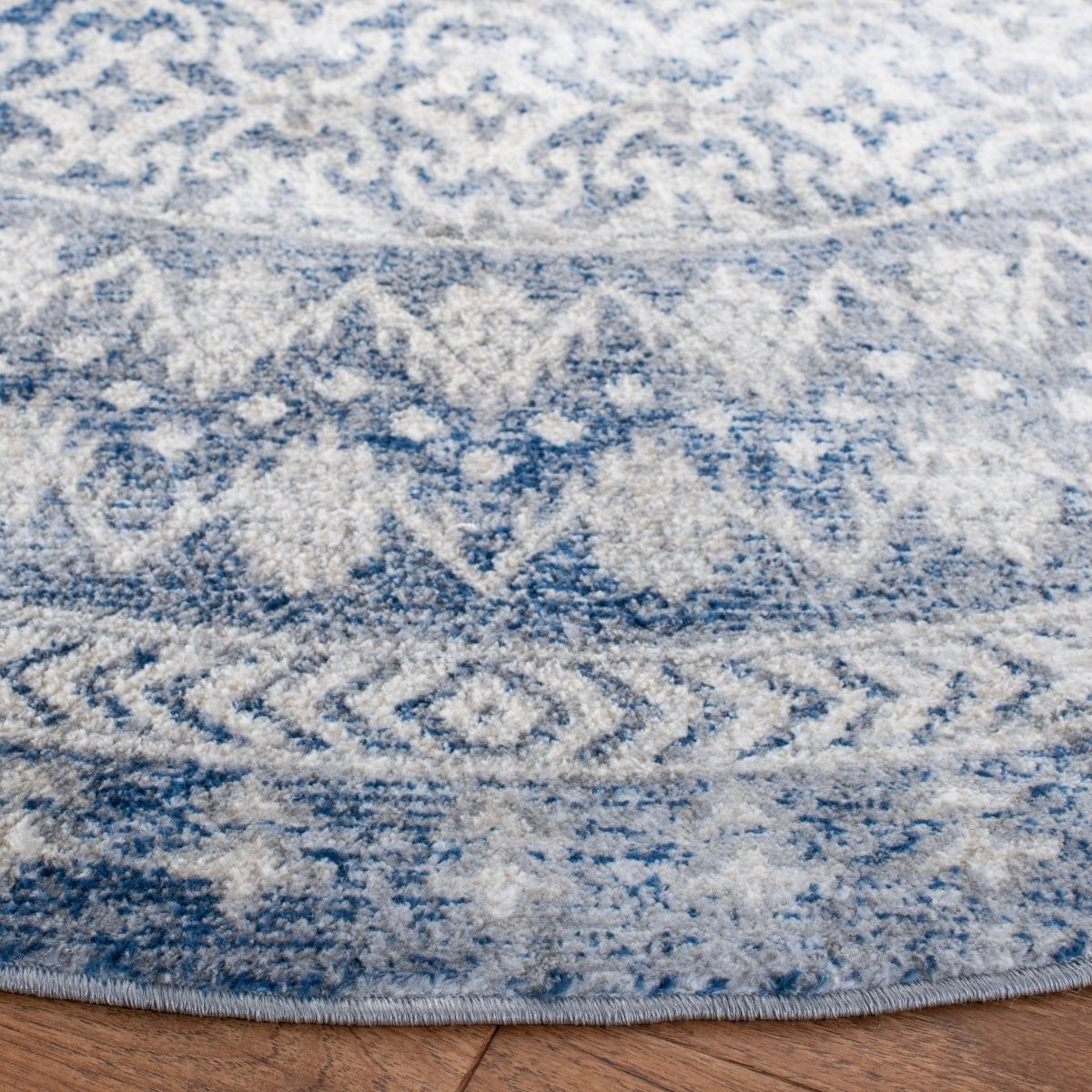 Safavieh Brentwood Bnt899C Ivory/Light Grey Rugs.