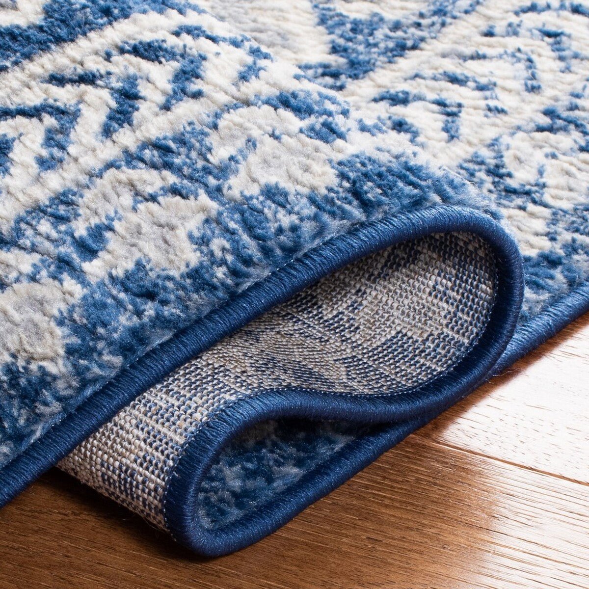 Safavieh Brentwood Bnt899N Navy/Beige Rugs.