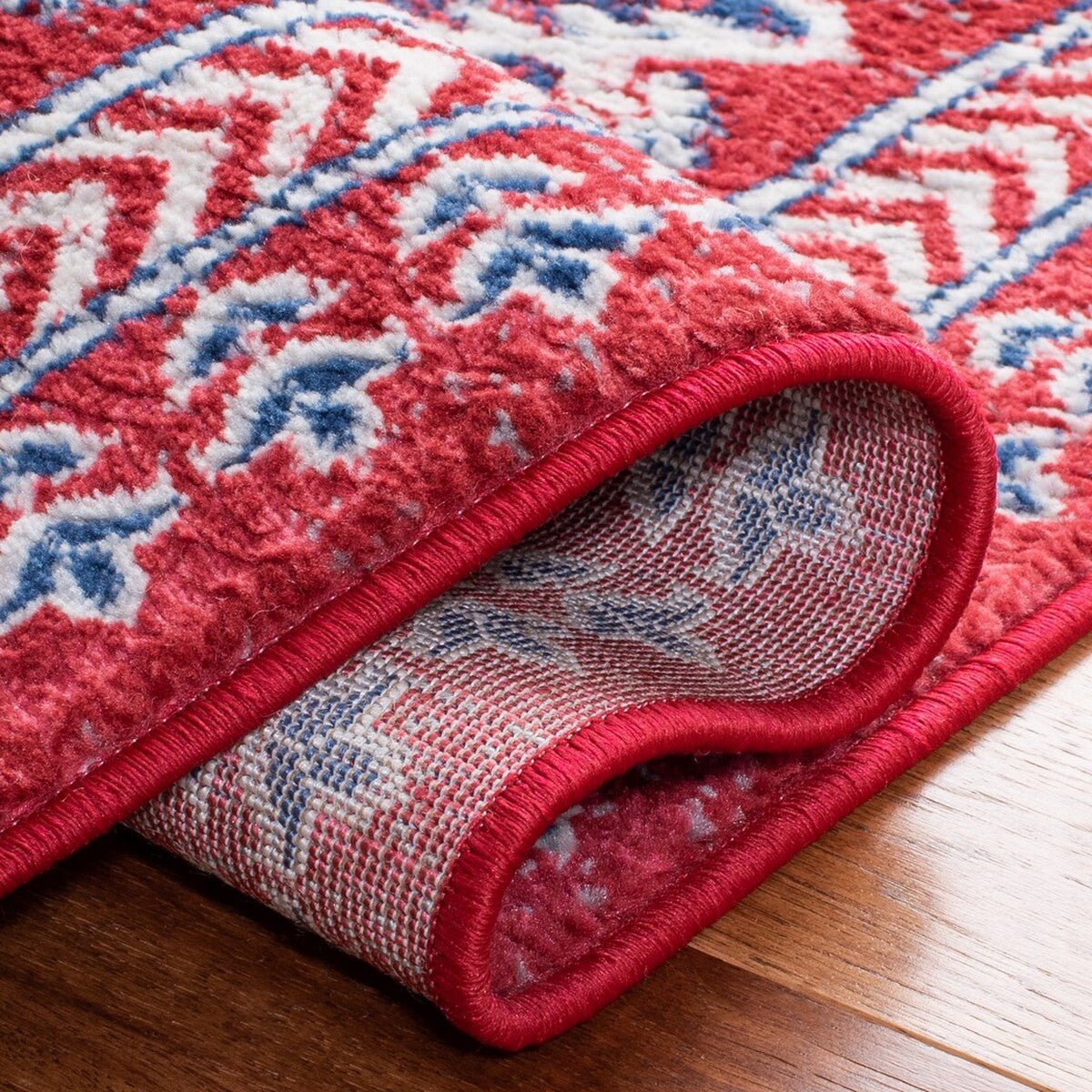 Safavieh Brentwood Bnt899Q Red/Ivory Rugs.