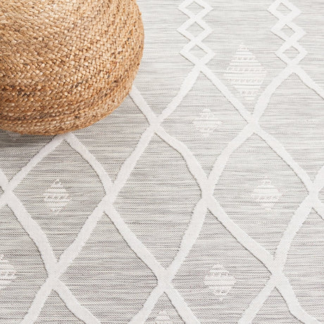 Safavieh Cabana Cbn412F Grey/Ivory Rug.