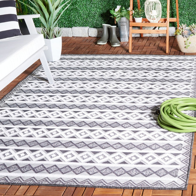 Safavieh Cabana Cbn418Z Black/Grey Ivory Rug.