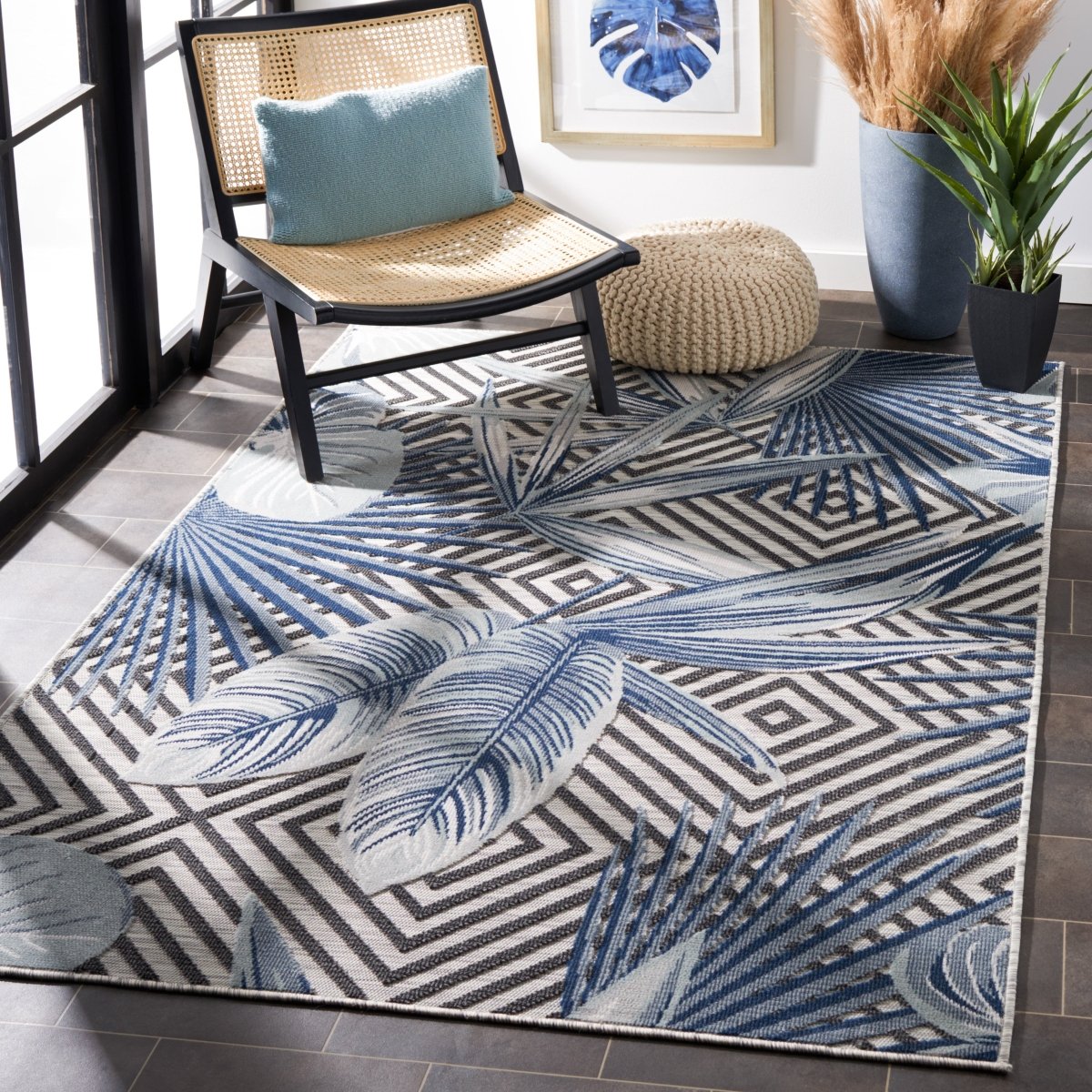 Safavieh Cabana Cbn447N Ivory/Navy Rug.