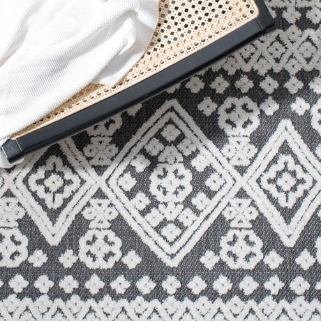 Safavieh Cabana Cbn658A Ivory/Grey Rug - Safavieh - cbn658a - 25