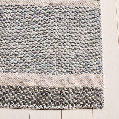 Safavieh Cabo Cab370Z Black/Light Blue Rug - Safavieh - cab370z - 7r