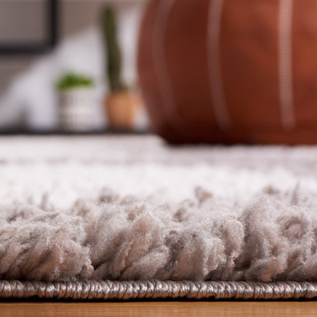 Safavieh Calico Shag Clc120F Grey/Ivory Rug - Safavieh - clc120f - 28