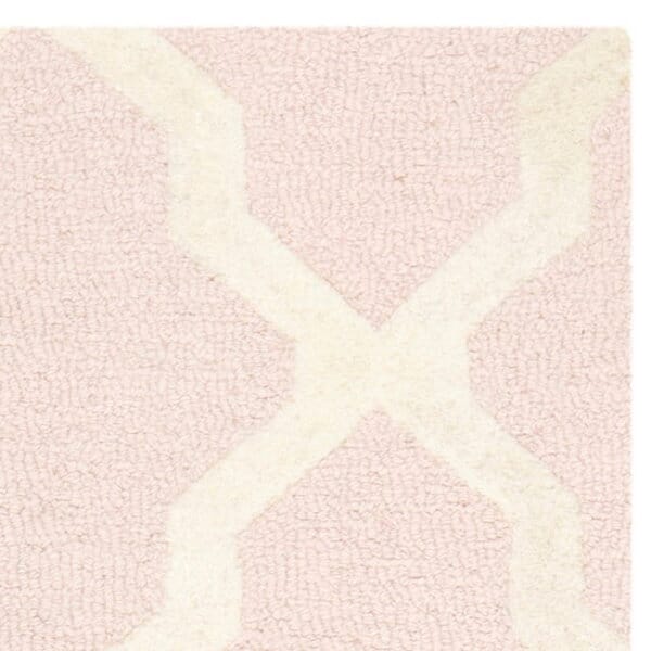 Safavieh Cambridge Cam121M Light Pink / Ivory Rugs - Safavieh - cam121m - 2