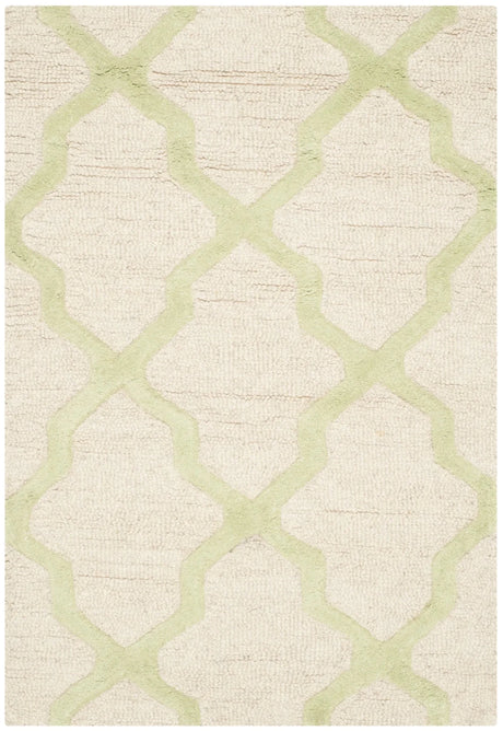 Safavieh Cambridge 2'-0" x 3'-0" Rug in Ivory / Light Green