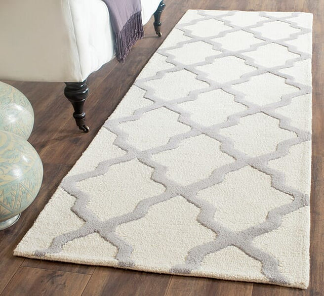 Safavieh Cambridge Cam121Y Ivory / Silver Rugs - Safavieh - cam121y - 4sq