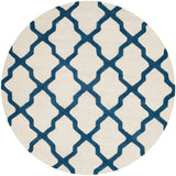 Safavieh Cambridge Cam121Z Ivory / Navy Rugs - Safavieh - cam121z - 6r