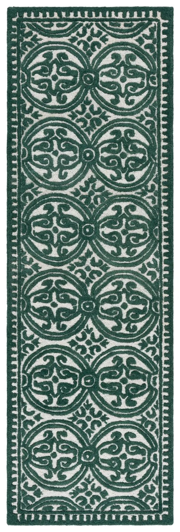 Safavieh Cambridge 2'-6" x 8'-0" Rug in Ivory / Green