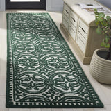 Safavieh Cambridge 2'-6" x 8'-0" Rug in Ivory / Green