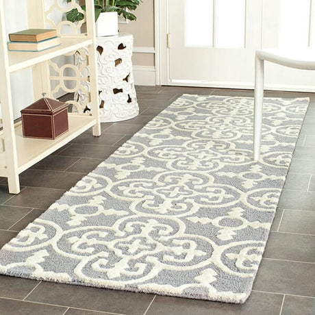 Safavieh Cambridge Cam133D Silver / Ivory Rugs - Safavieh - cam133d - 4sq