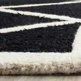 Safavieh Cambridge 8'-0" x 10'-0" Rug in Black / Ivory