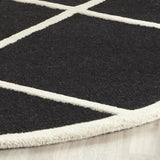 Safavieh Cambridge 6'-0" x 6'-0" Rug in Black / Ivory