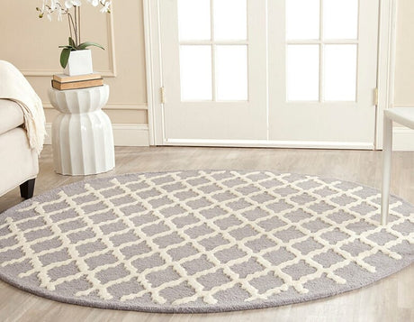 Safavieh Cambridge Cam137D Silver / Ivory Rugs - Safavieh - cam137d - 6sq