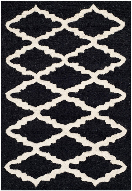 Safavieh Cambridge Cam137E Black / Ivory Rugs - Safavieh - cam137e - 6r