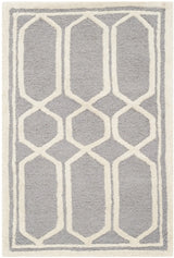 Safavieh Cambridge 2'-0" x 3'-0" Rug in Silver / Ivory