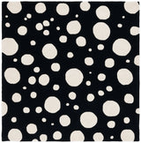 Safavieh Cambridge 6'-0" x 6'-0" Rug in Black / Ivory