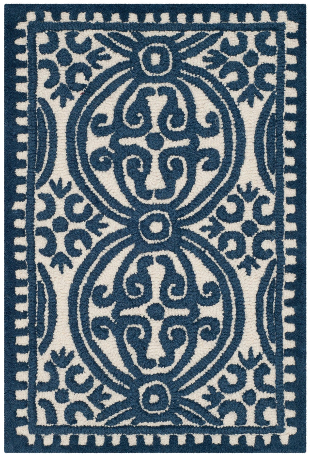 Safavieh Cambridge Cam232B Ivory/Navy Rug - Safavieh - cam232b - 4r