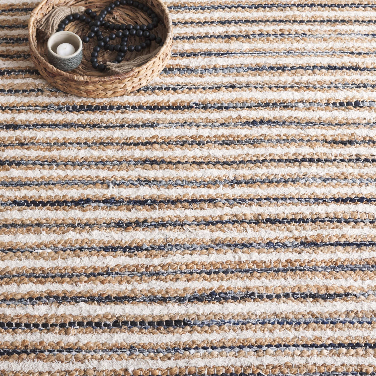Safavieh Cape Cod Cap151N Natural/Navy Rug - Safavieh - cap151n - 3